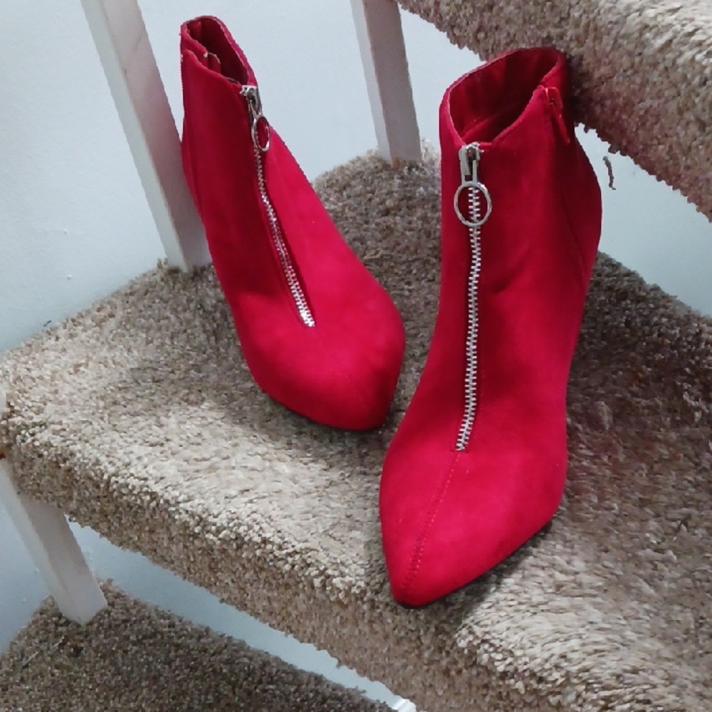 Hot Tomato Red Heels with Bold Zipper Accent